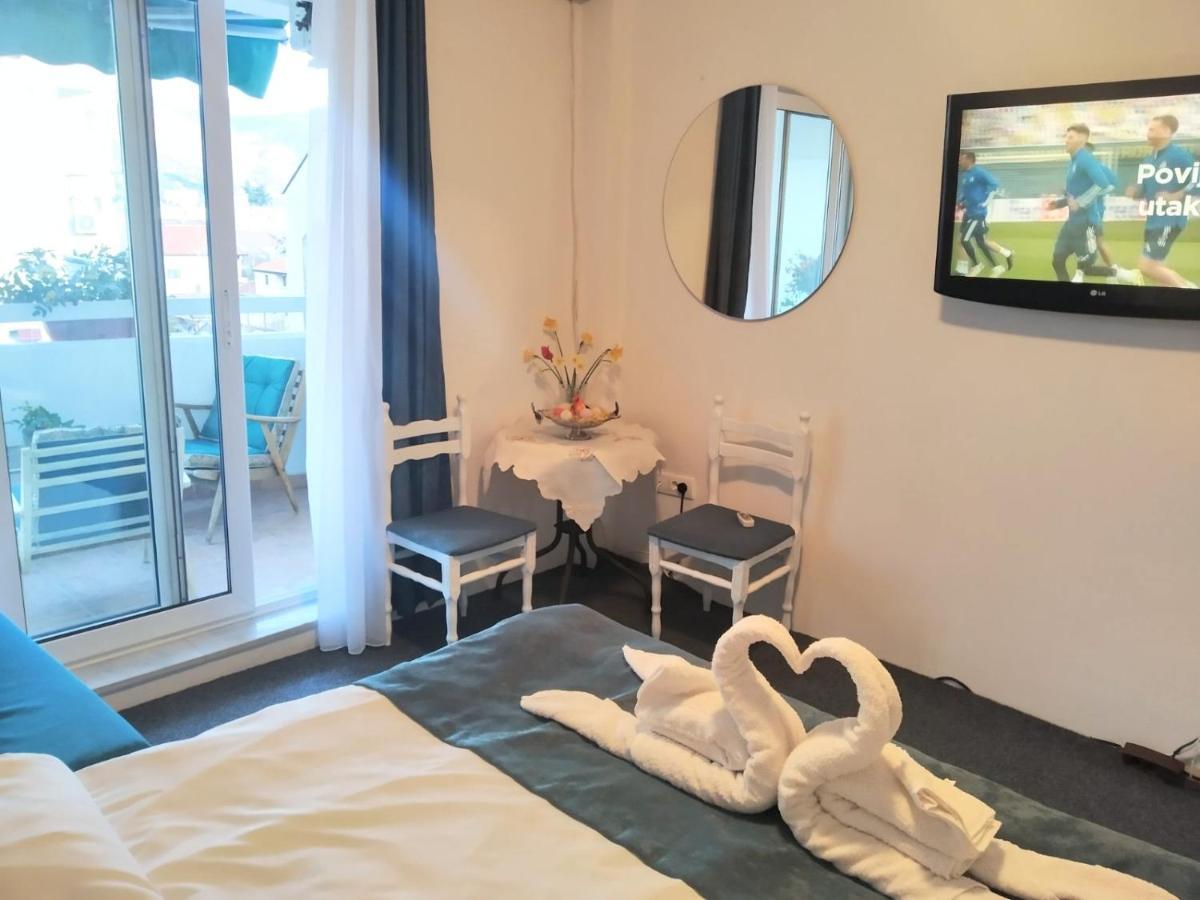 Central Lakeside Apartment Ohrid Bagian luar foto