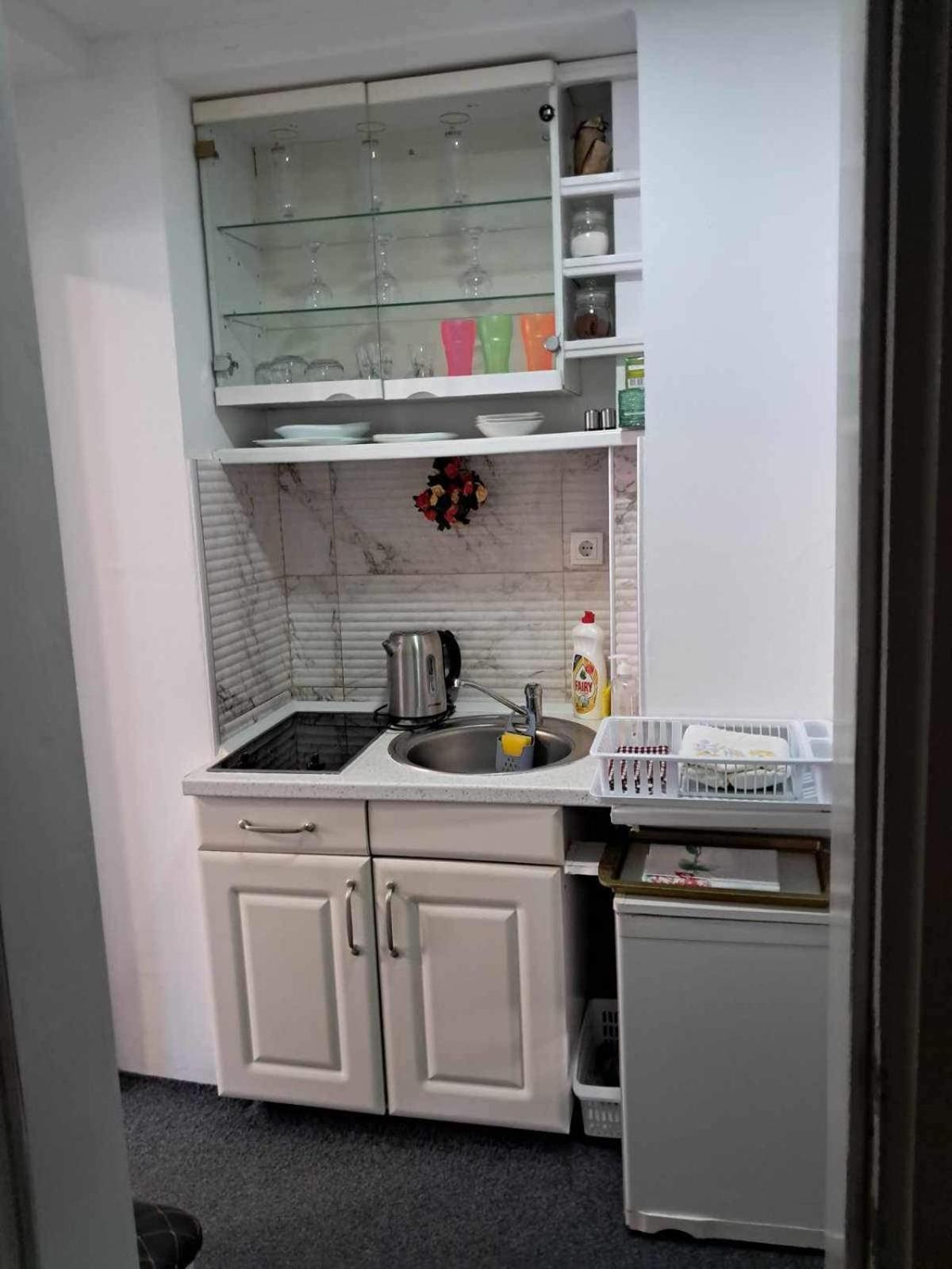 Central Lakeside Apartment Ohrid Bagian luar foto